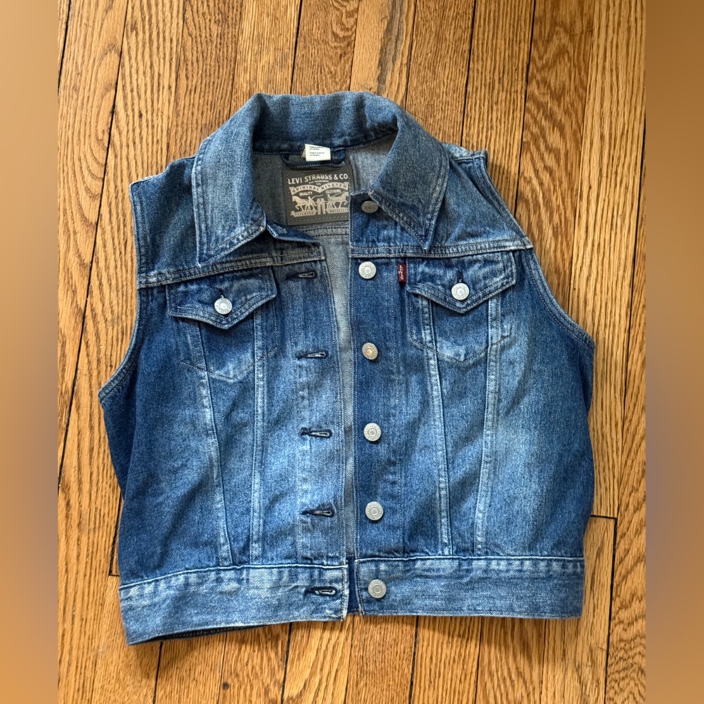 Levi's Classic Blue Denim Vest - Size Small